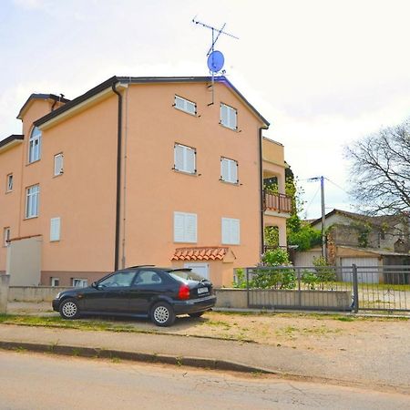 Apartment Labinjan Porec Bagian luar foto