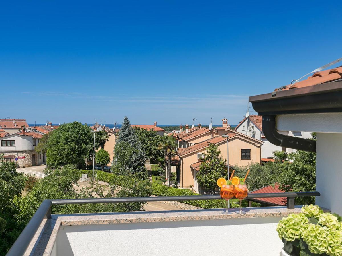 Apartment Labinjan Porec Bagian luar foto