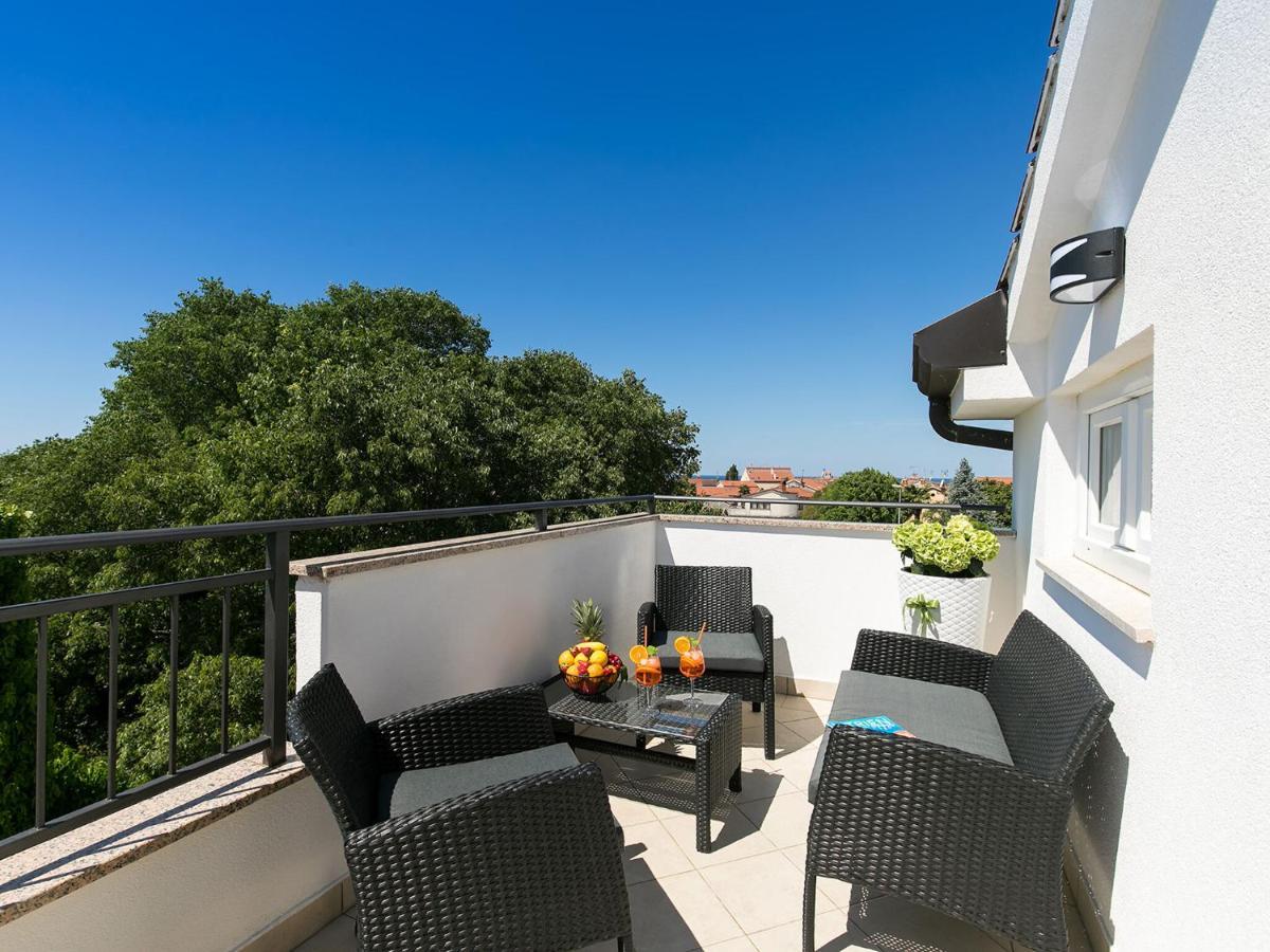 Apartment Labinjan Porec Bagian luar foto